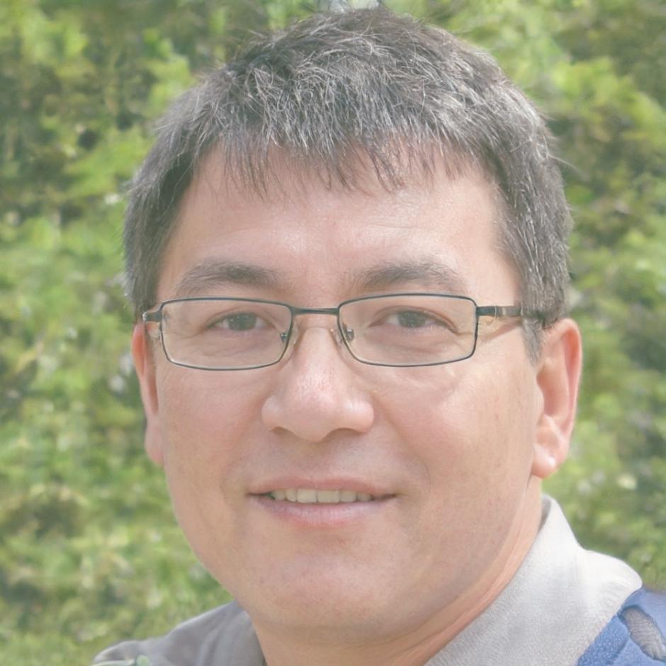 Carlos Mendoza, analista financiero certificado